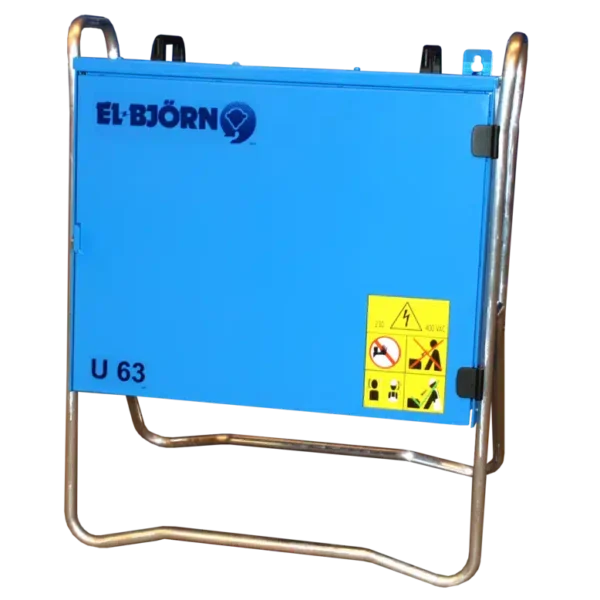 Strømskap og kabler